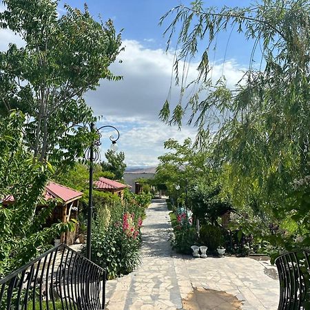 Davalinskiy Tsemzavod Ralina Restaurant And Hotel מראה חיצוני תמונה