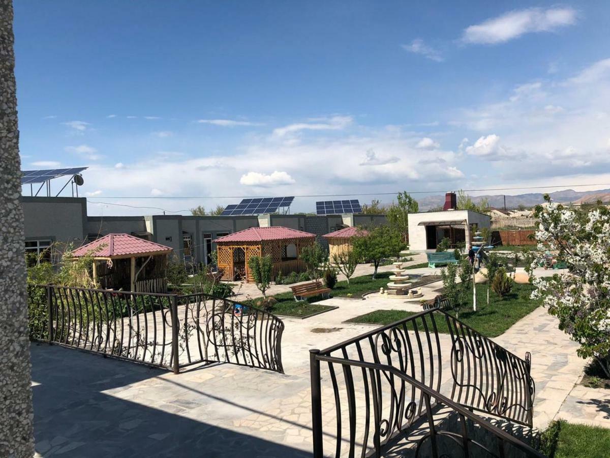 Davalinskiy Tsemzavod Ralina Restaurant And Hotel מראה חיצוני תמונה